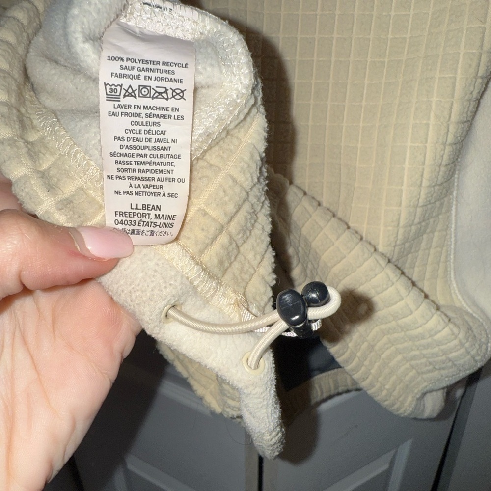 L.L. Bean Women's Mountain Windproof Fleece Full Zip Jacket Cream Size X-Small - Picture 6 of 6